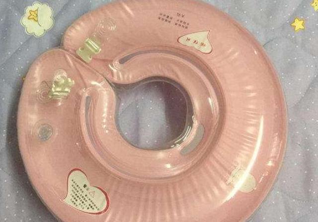 游泳馆|4种上了黑名单的婴儿用品,家长最好别再给孩子用了,别不当回事