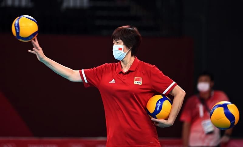 中国女排|郎平：不管是高光还是低谷 都要把自己摆在一个正确的位置