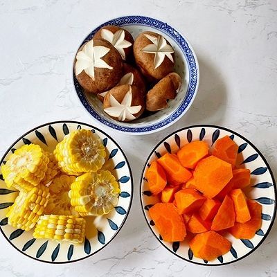 香菇|香菇玉米排骨汤