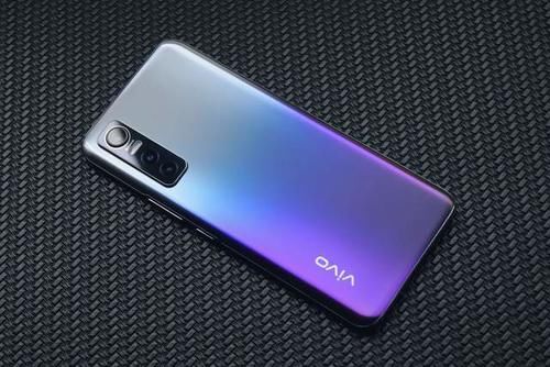 轻薄|vivo S7e手机体验：轻薄5G渐变身，自拍三摄成像稳