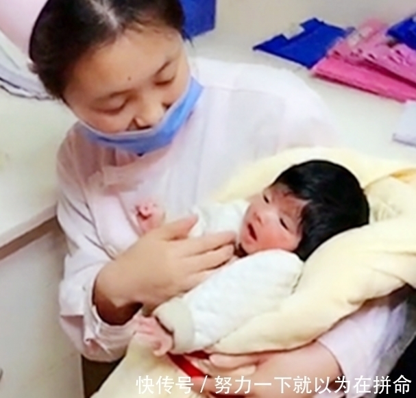 宝宝|孕妇连续吃十个月的“黑芝麻”,生下的宝宝