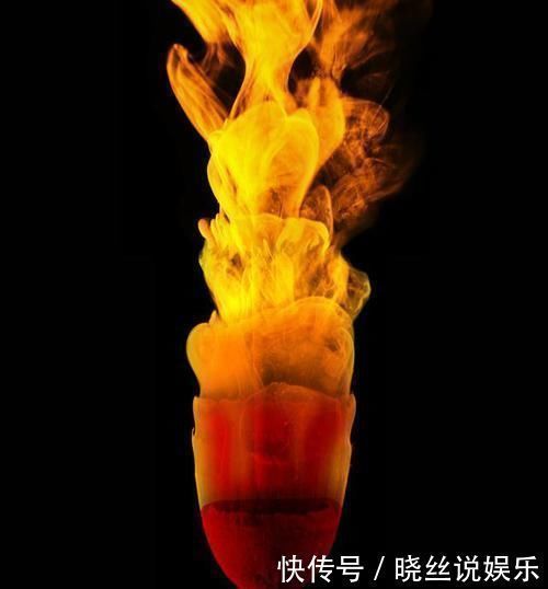 陨石 被大气层雕刻而成的锥体陨石,如何判断它来自于太空何处