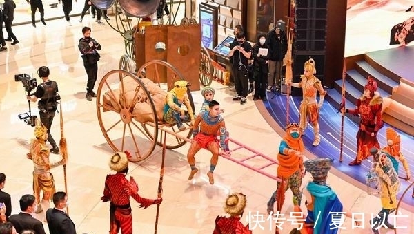 电商|后疫情时代电商凶猛，高端百货拿什么吸引消费者？