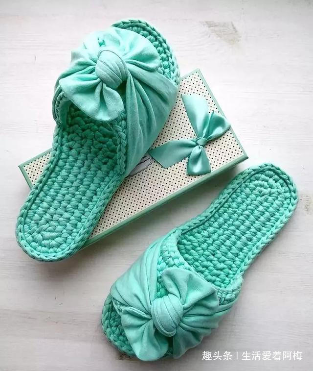 拖鞋&家里有织女,拖鞋不用买,布条钩一双好看又好穿!手工编织附教程