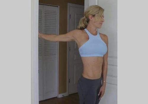 全身|16个“门框”拉伸动作,在家全身拉筋,简单又实用!