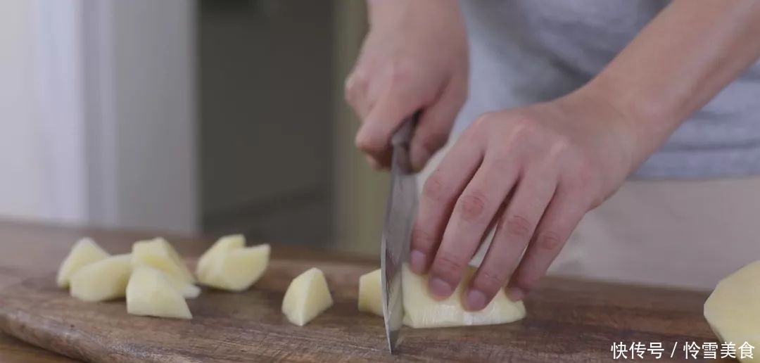 教你做土豆全网最红的吃法,不光颜值爆表还好吃到舔盘子