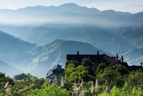 国内避暑的八个好去处，开启夏日的清凉之旅吧