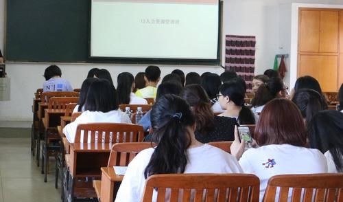 女生|女生就业“竞争激烈”的6个专业，真感兴趣才报考，不然压力很大