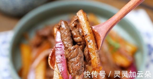 黑胡椒|煎牛排掌握不好火候，那就试试这道快手菜，香嫩美味好吃到舔盘底！