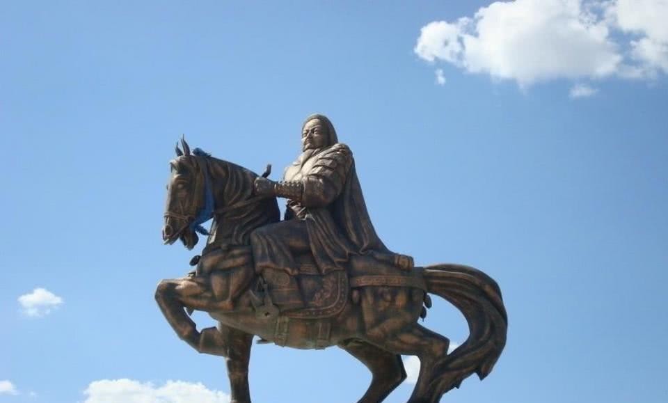 成吉思汗|为灭西夏,成吉思汗真的下令屠城,妇孺不留,并且挖地三尺吗?