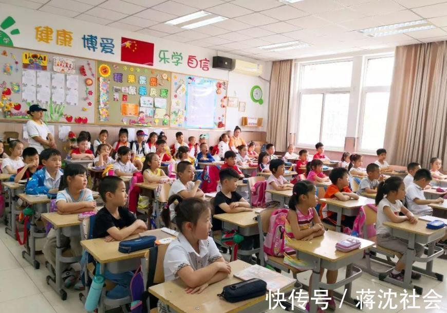 编程|小学迎来新变化,学前班或将取消,增设两门课程,家长苦不堪言