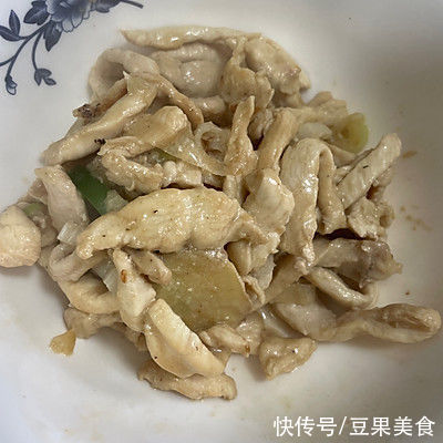 青椒鸡胸肉|小白都能学会的青椒鸡胸肉，不仅简单还美味