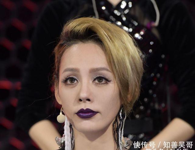 采访14个决赛姐姐后,才发现《乘风破浪的姐姐》原来没那么简单