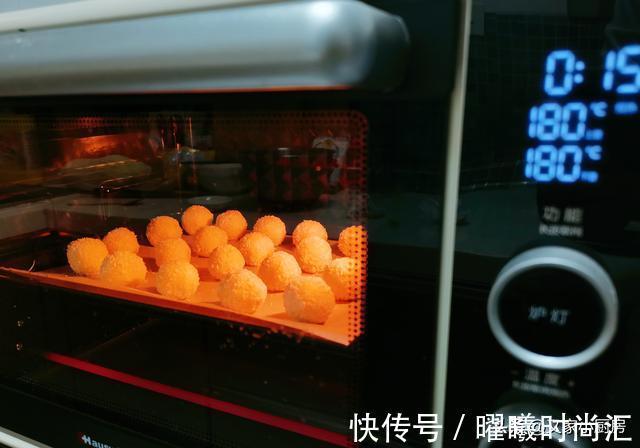 孩子|孩子爱吃的椰蓉球，趁周末多做些，不用打发，简单拌拌，香酥可口