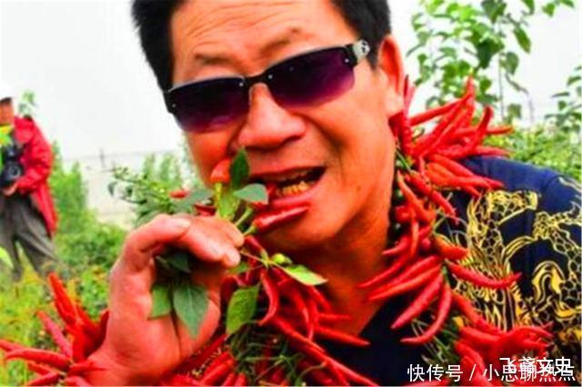 “中国辣王”李永志,不听医生劝,一天5斤辣椒配白酒,如今怎样
