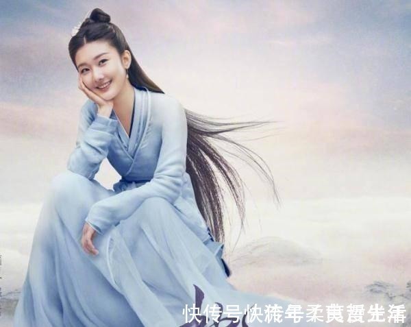 《一年级》邢菲演戏火了,袁雨萱资源好,唯独最火的一位却没红