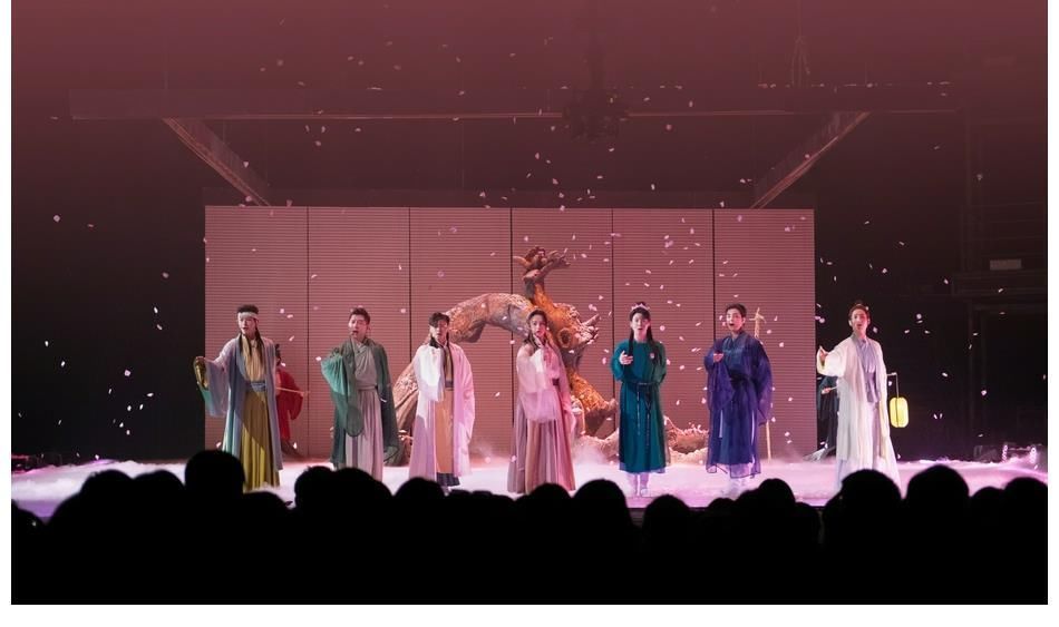 披荆斩棘的哥哥:第四次公演阵营曲目团体战现场撕拼 燃情开战