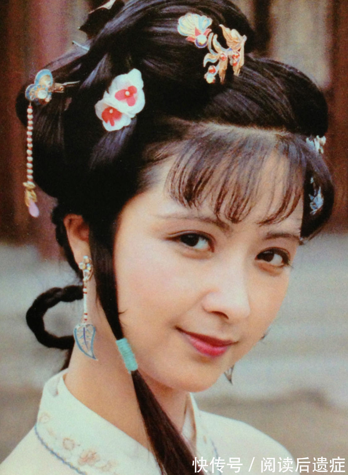 贾琏!为对付尤二姐,王熙凤找尤氏、贾蓉大闹一场,一举几得?