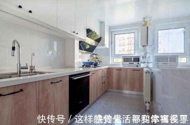 石膏|全屋刷大白,顶部走石膏线,越省钱式的装修,效果反而越好