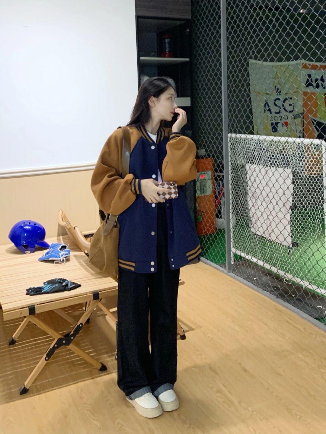 卡通 秋冬想要穿得俏皮又可爱?一定不能错过这件卡通针织衫!