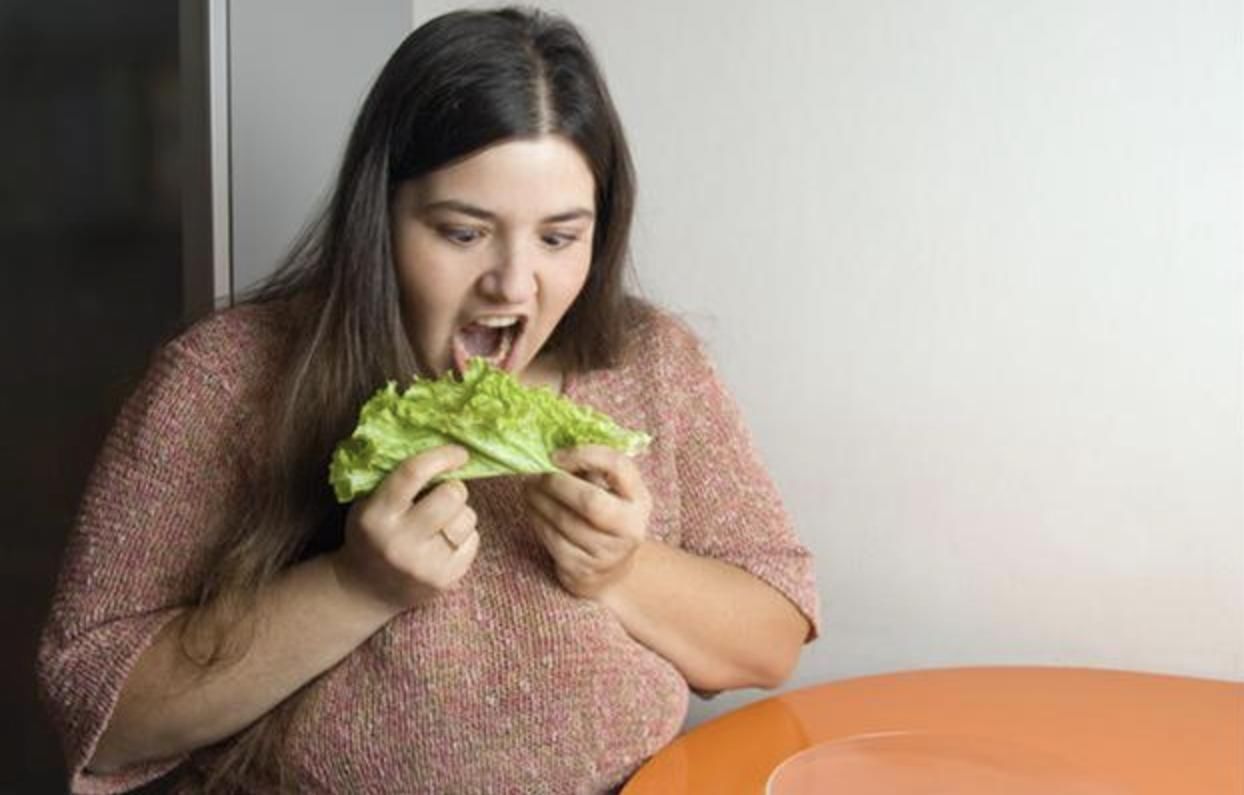 节食减肥|晚上是减肥“绝佳时期”，3种食物常吃，或加速脂肪燃烧