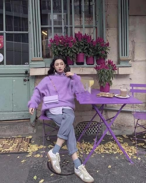 毛衣＋九分裤，适合早春的穿搭，时髦精最爱