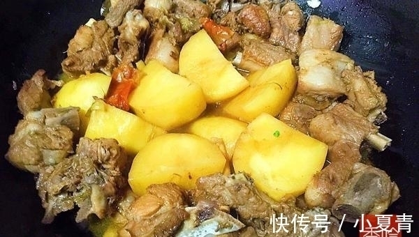 发酵|天一热, 全家就都馋这道菜, 做好后连饭都省了, 一大锅吃的特干净