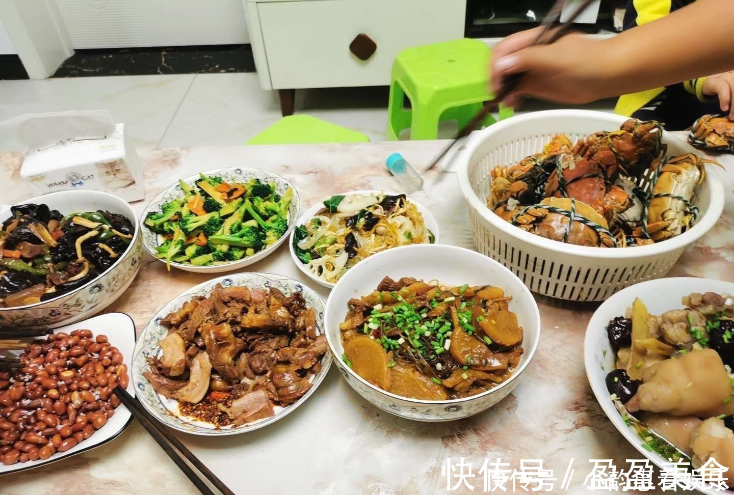 花生米|小姑子一家光临，弟妹做的8菜1汤在朋友圈火了，网友：真舍得
