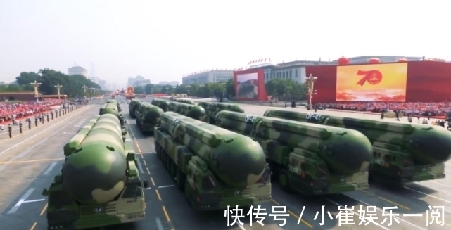 中国这两次大阅兵很厉害,一次震撼亚洲,