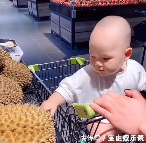 猪猪侠|妈妈带娃逛超市,宝宝乱摸乱抓闲不住,妈妈“无情”应对教宝宝做人