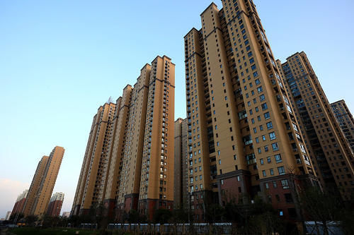 楼盘|买房牢记十五字真言:买三不买二、买边不买中、尽量选现房