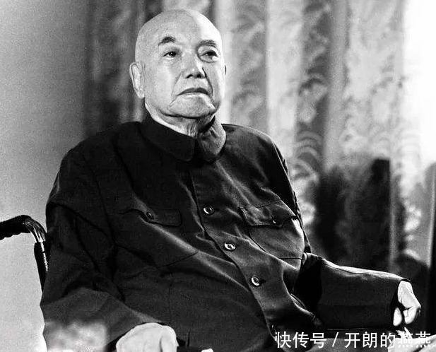 1955年,萧克被评为上将之首,为何会有萧克