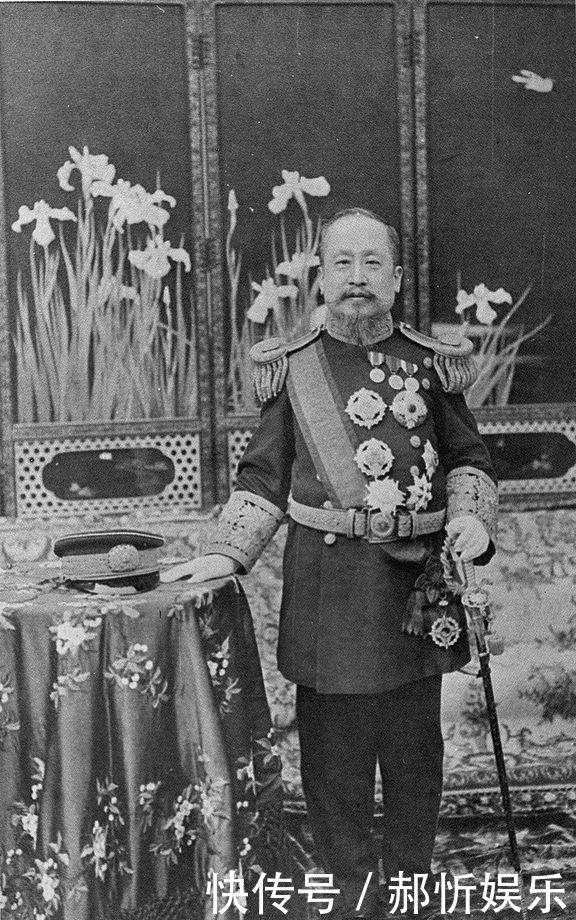 香辣酸爽的朝鲜冷面,是朝鲜人民的自豪,从君王到百姓人人都喜欢