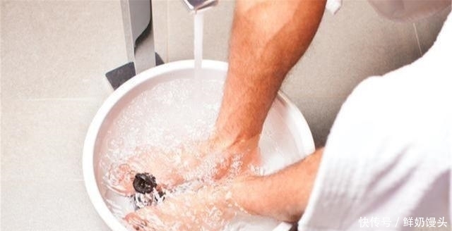 寿命长|睡得香,寿命长!睡前做好5件事,轻松入眠,失眠绕着走!