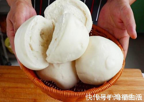 软炸馒头片,直接挂鸡蛋就错了,难怪不好吃,大厨这样做才对