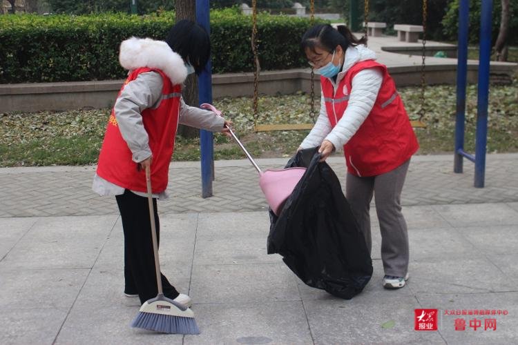 志愿服务|桓台县城南学校积极组织开展 “红色星期六”环境卫生大扫除志愿服务活动