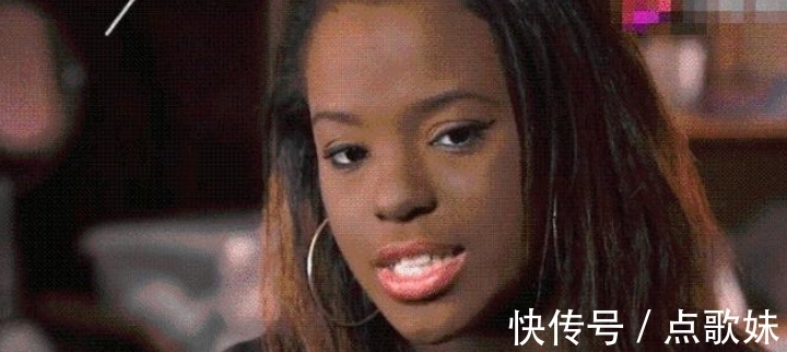 家人|女子坚持化妆7年,家人都忘记她素颜的样子,看到没化妆的她后没法淡定