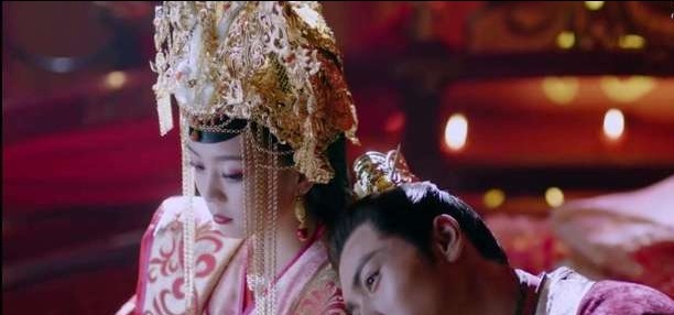 帝王|皇帝刚刚驾崩,太子迫不及待宠幸小妈,结果成就一千古帝王