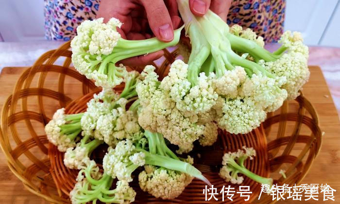 韩式|天冷了，此菜要多吃，比白菜营养，比萝卜好吃，冬天不懂吃太可惜