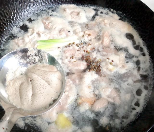 大厨|炖牛肉时,有人焯水有人直接炖,都不对,大厨:教你最好吃的做法