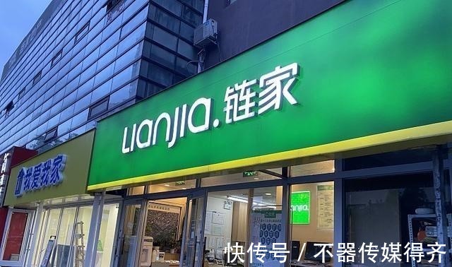 中介|楼市怪象:大量商铺倒了,满大街都是房产中介、药店、果蔬店