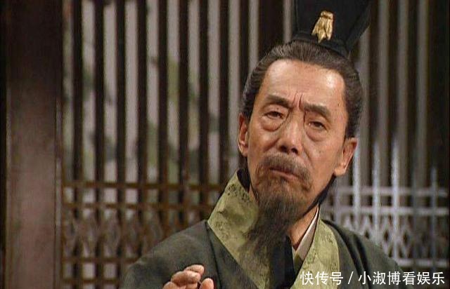 智力|曹操最器重的谋士,其智力不在司马懿诸葛亮之下