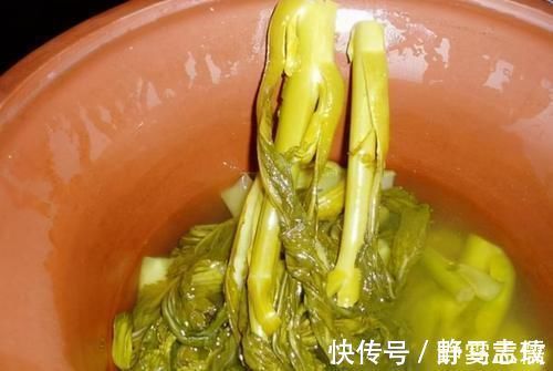 毒药|有传言说:家里的凉白开是毒药,一口都不能喝,这是不是谣言?