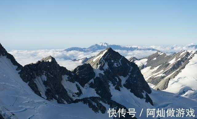 风景名胜区|我国著名佛教名山云居山，风景秀丽，是很多游客会选择游览的地方