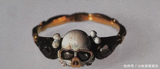 珠宝首饰中的“死亡产业”:哀悼珠宝