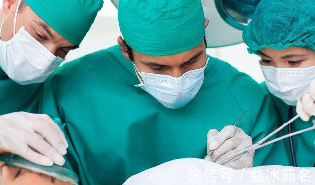 食管|食管癌会偷袭8类人,出现症状时已是晚期,改变6个生活细节可预防