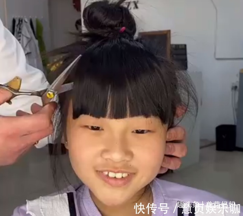早恋|女儿花200元剪头发,从村姑“蜕变”成仙女,惊艳了时光