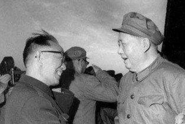 中国|被郭沫若抛弃的日本老婆,为抚养5个孩子打苦工,死后葬在中国