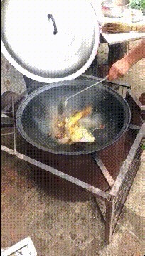 |搞笑GIF趣图:别动,我自己知道怎么动做出来好吃