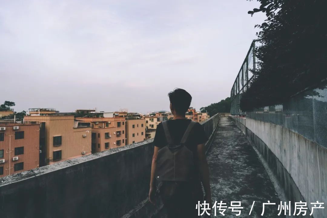 融创翔龙广府壹号|广州楼市降温了?黄埔有盘被挤爆了!